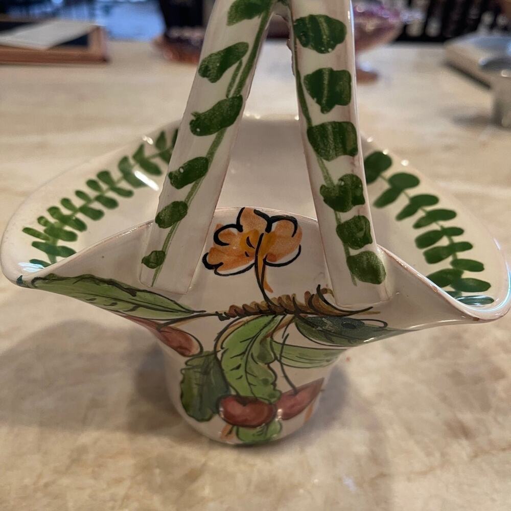Pottery vase ceramic handpainted ruffled basket